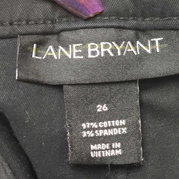 Signature Fit Chino Midi Short - Picture 4 of 9